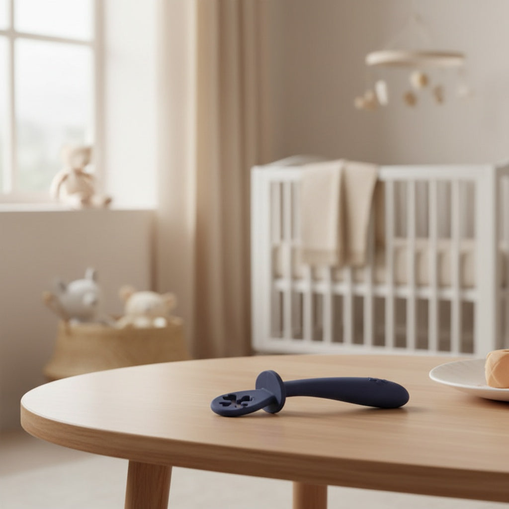 🥄 Kindra PureSpoon™ – Simple Silicone Baby Spoon (2-Pack)